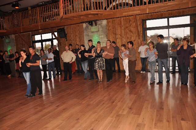 min 2009 11 29 station danse 083